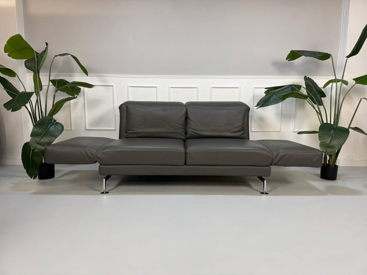 Brühl Moule Zweisitzer Sofa Leder Grau Schlaffunktion Ausstellungsstück – Ansicht 4