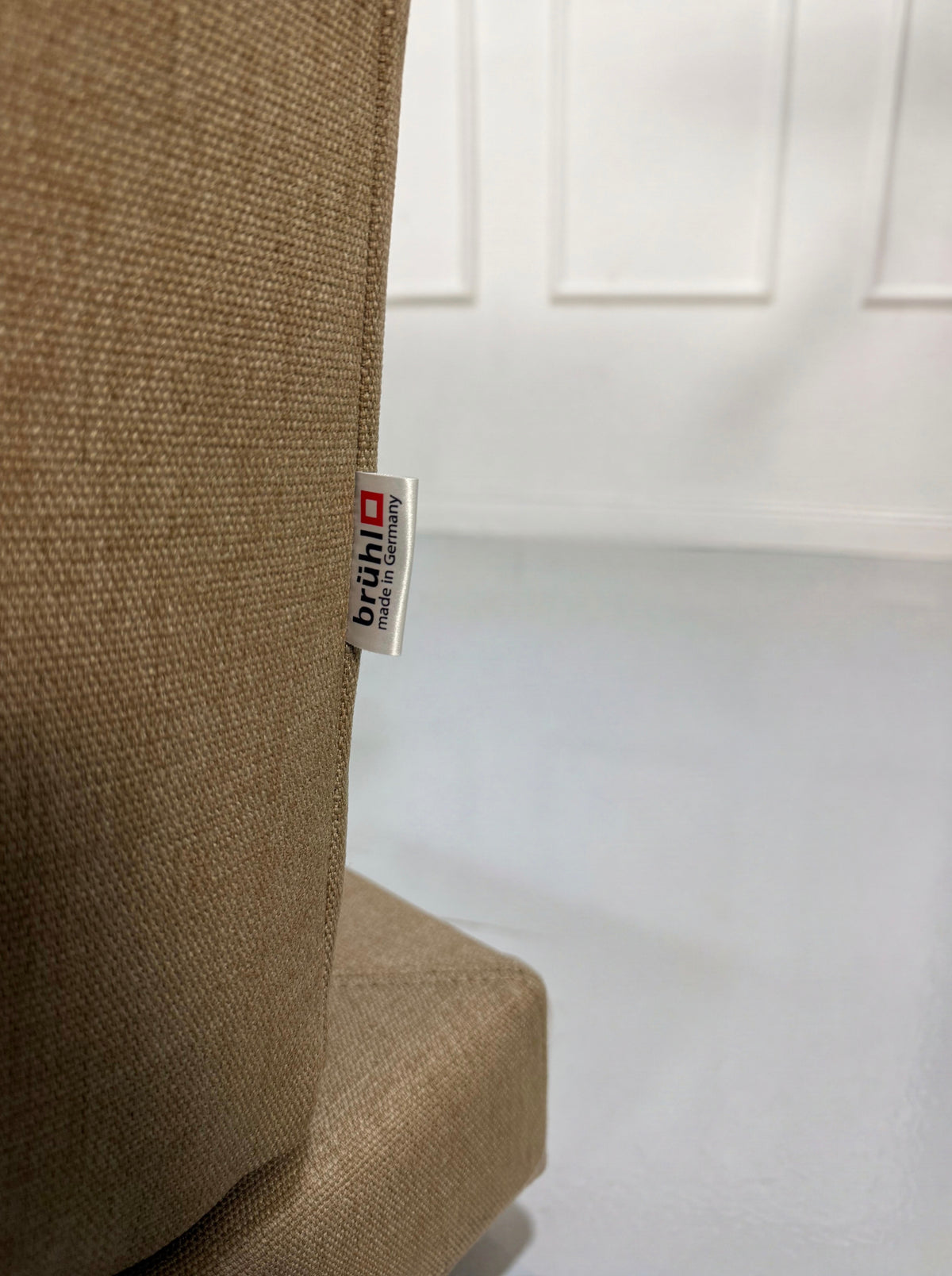 Brühl Moule Zweisitzer Sofa Beige Sand Schlafsofa Designer Couch – Ansicht 5