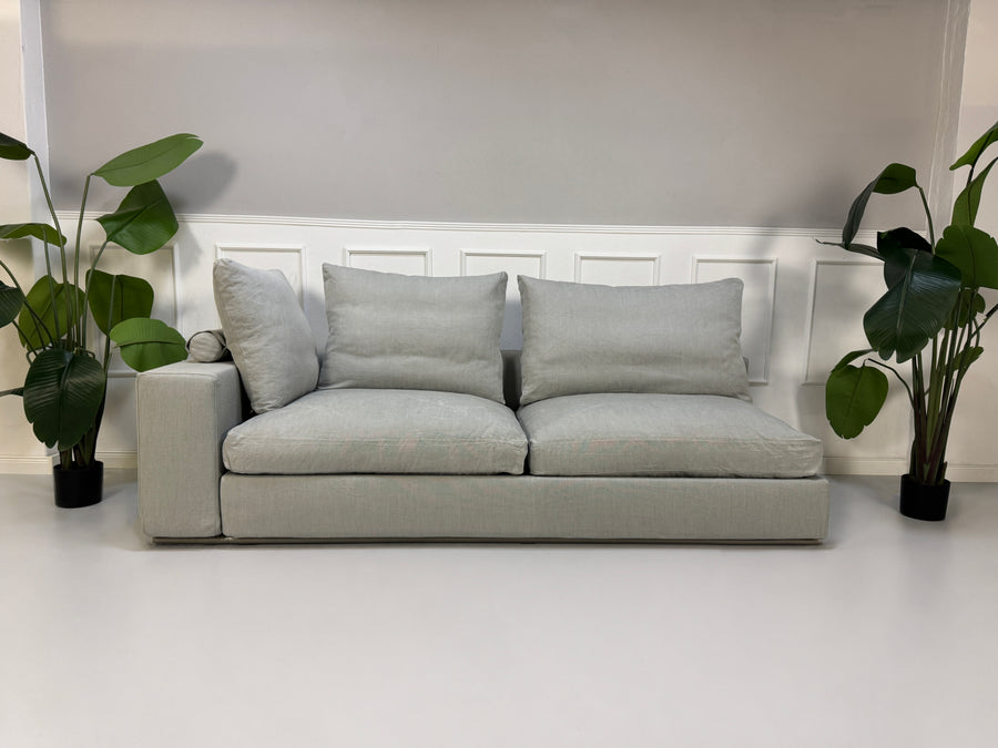 Pre-owned: Flexform Groundpiece