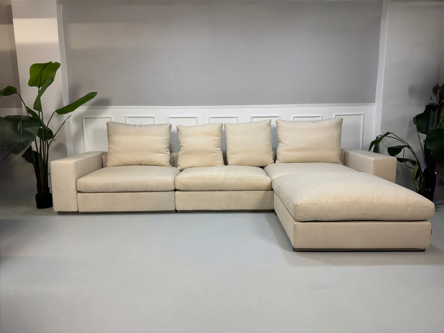 Pre-owned: Flexform Groundpiece