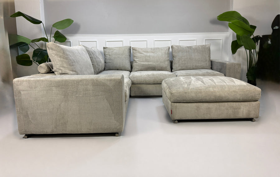 Pre-owned: Flexform Groundpiece
