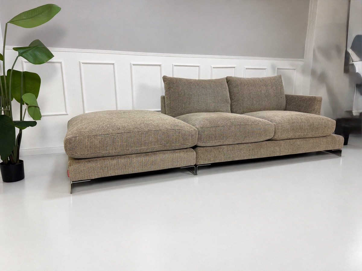 Flexform Long Island 05 Sofa Zweisitzer Stoff Beige mit Hocker – Ansicht 3