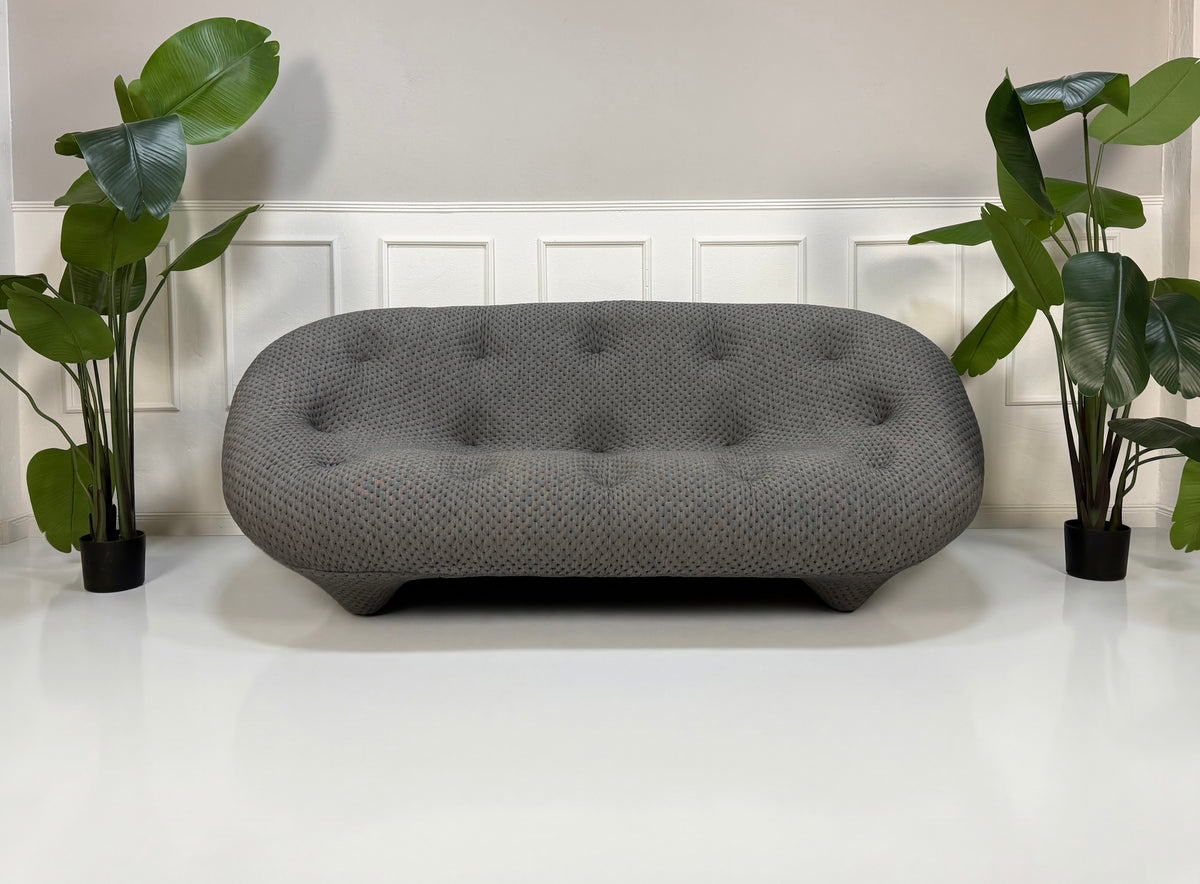 Ligne Roset Ploum Designer Zweisitzer Sofa Grau Stoff – Ansicht 1