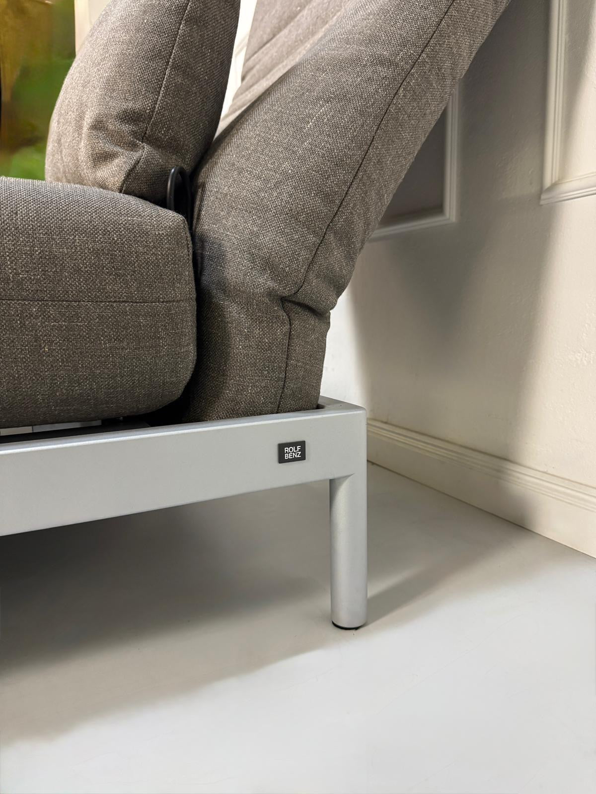 Rolf Benz Plura 380 Multifunktion Zweisitzer Sofa Stoff Grau + Sessel – Ansicht 10